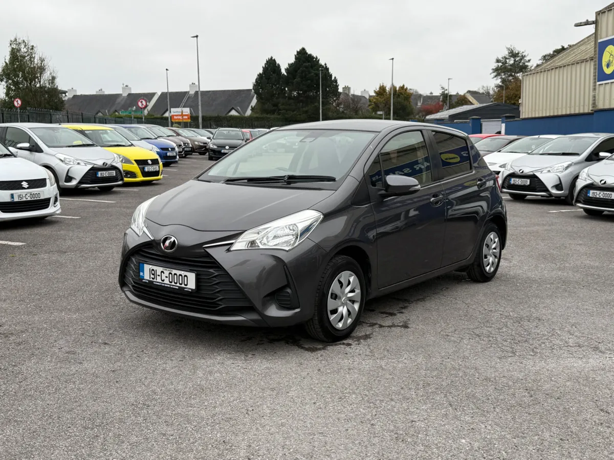 Toyota Vitz / Yaris 990cc Petrol Automatic - Image 1