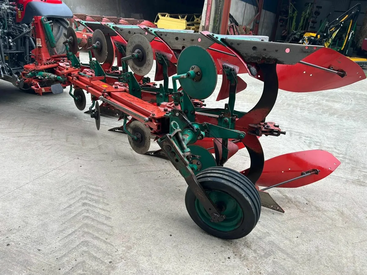 Kverneland ES 200 plough - Image 4