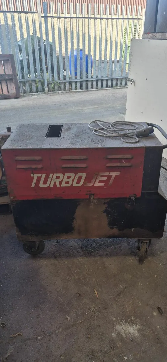 Power washer - Image 2