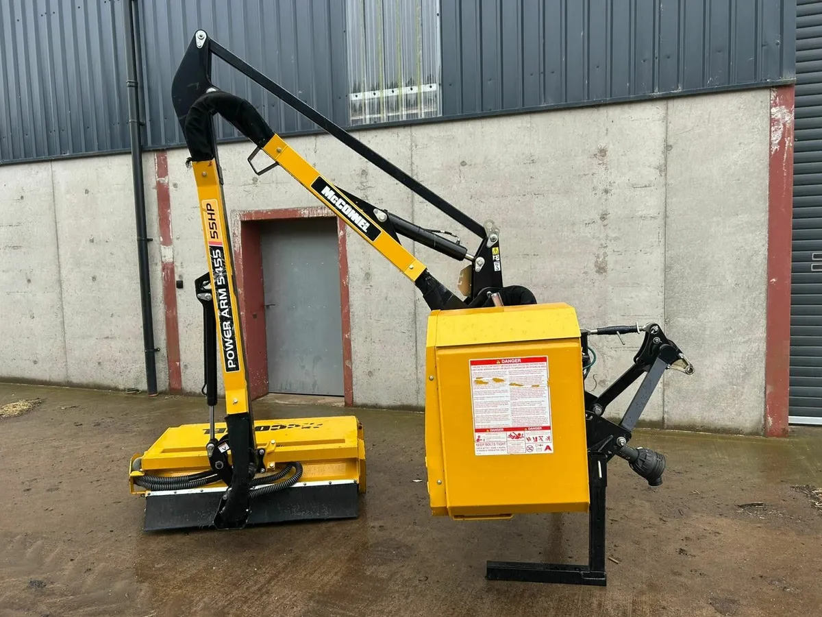 McConnel PA5455 hedgecutter - Image 1