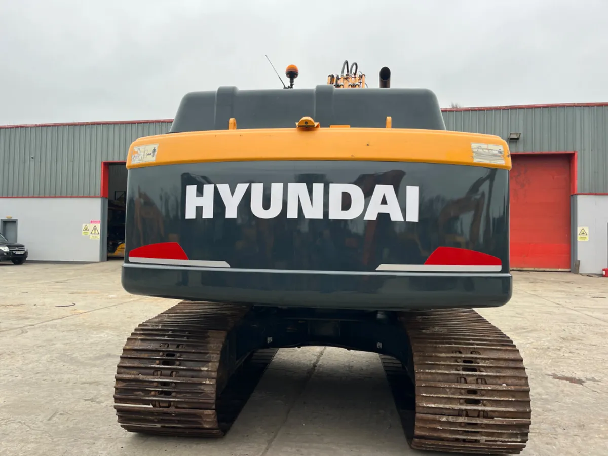 2016 Hyundai 160LC-9A - Image 4