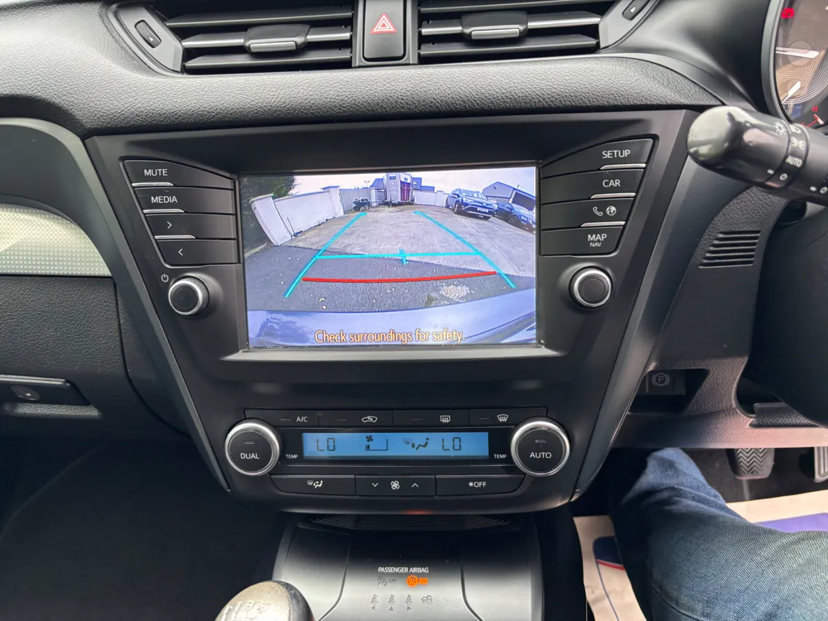 Toyota RAV4 2016 - Image 2