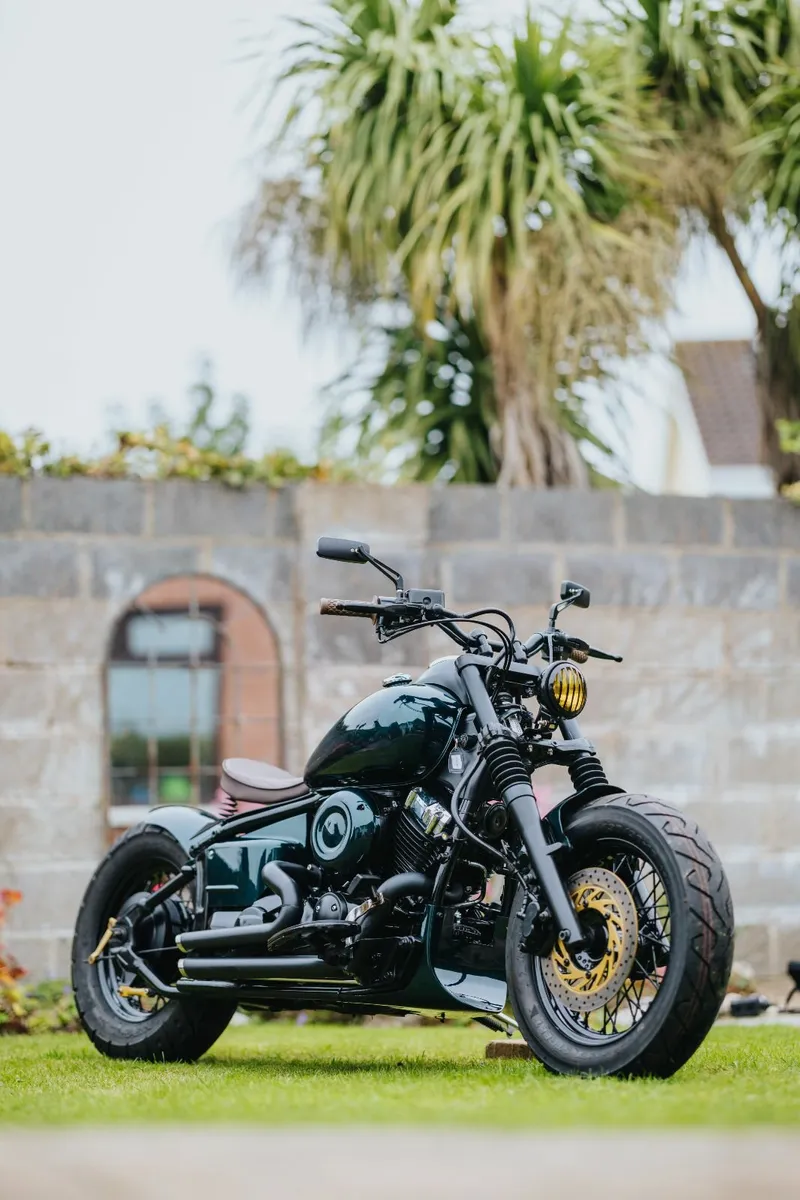 YAMAHA DRAGSTAR XVS650 DEADBEAT BOBBER - Image 2