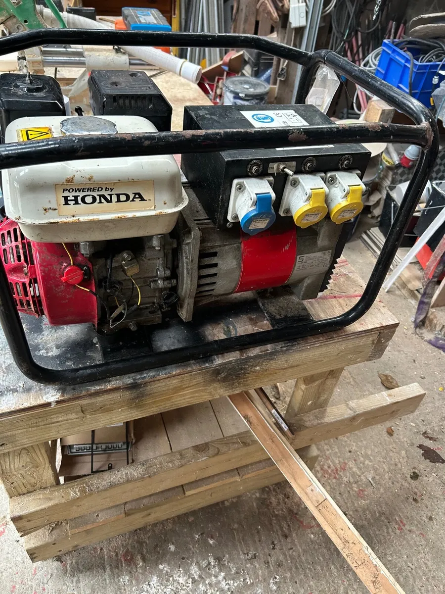 Honda generator 6.5hp - Image 1