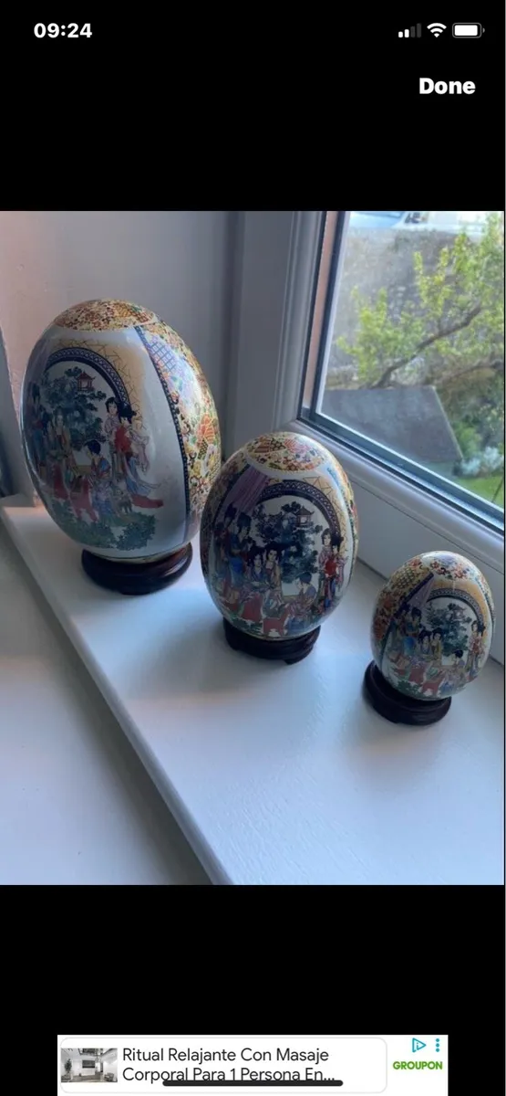 Vintage Chinese Porcelain Eggs set - Image 1
