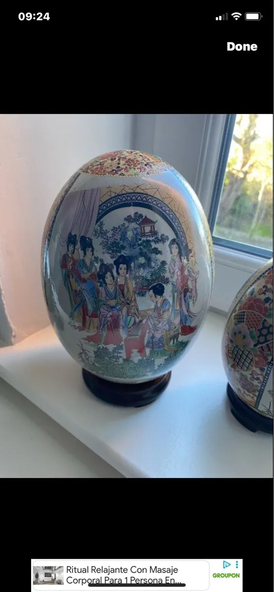 Vintage Chinese Porcelain Eggs set - Image 2