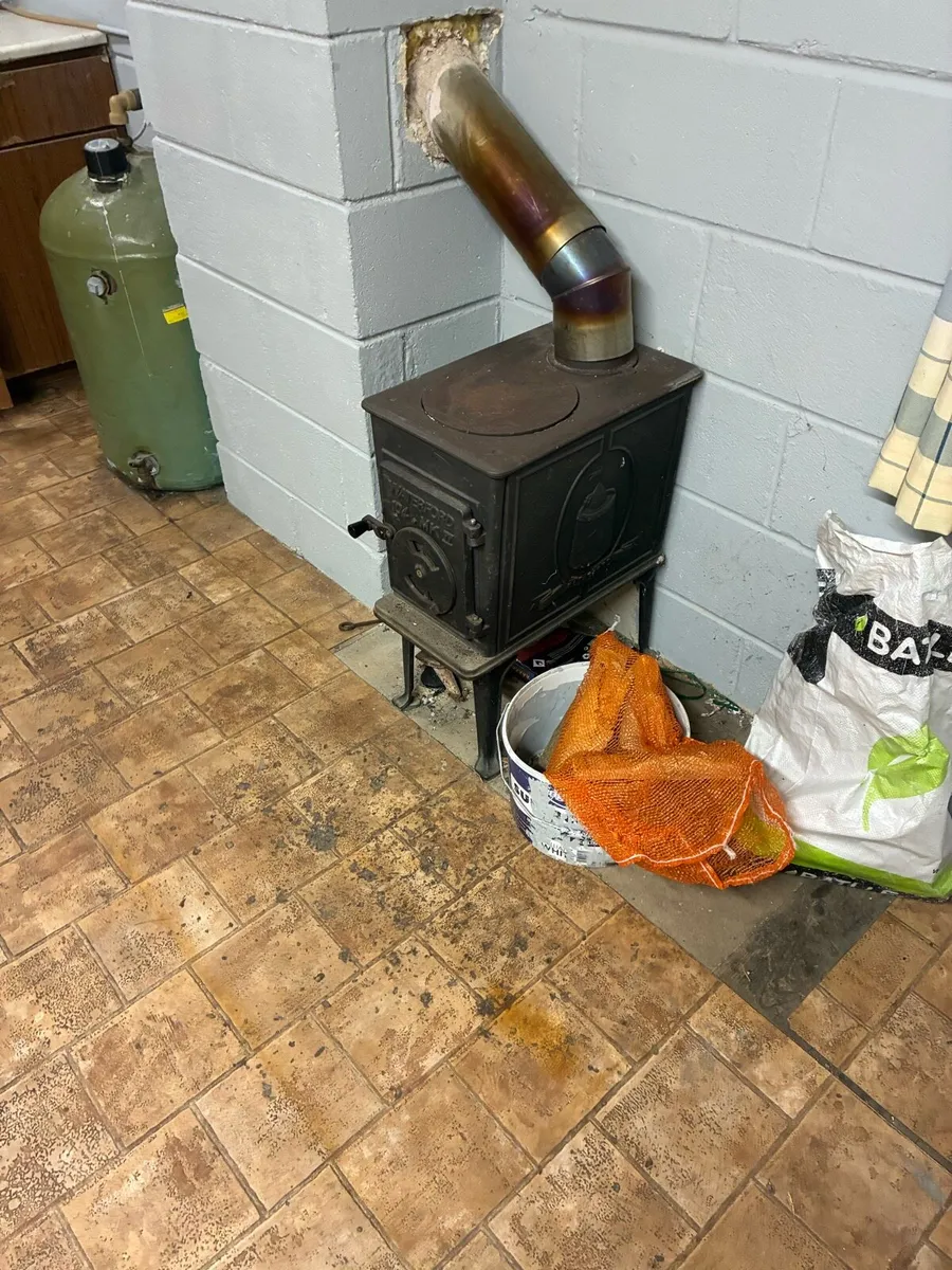 Stove - Image 1
