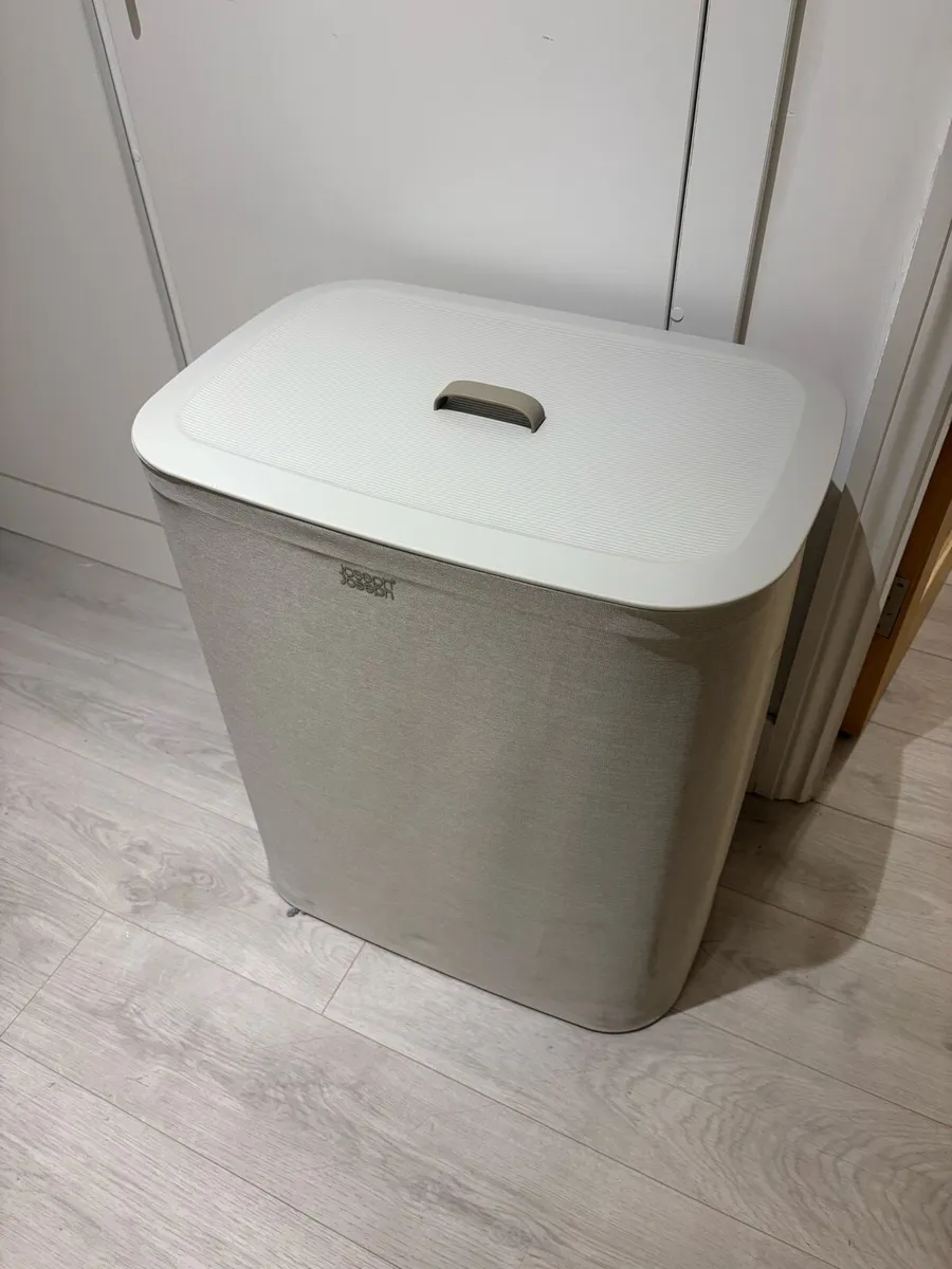Joseph Joseph laundry basket 90L trio - Image 1