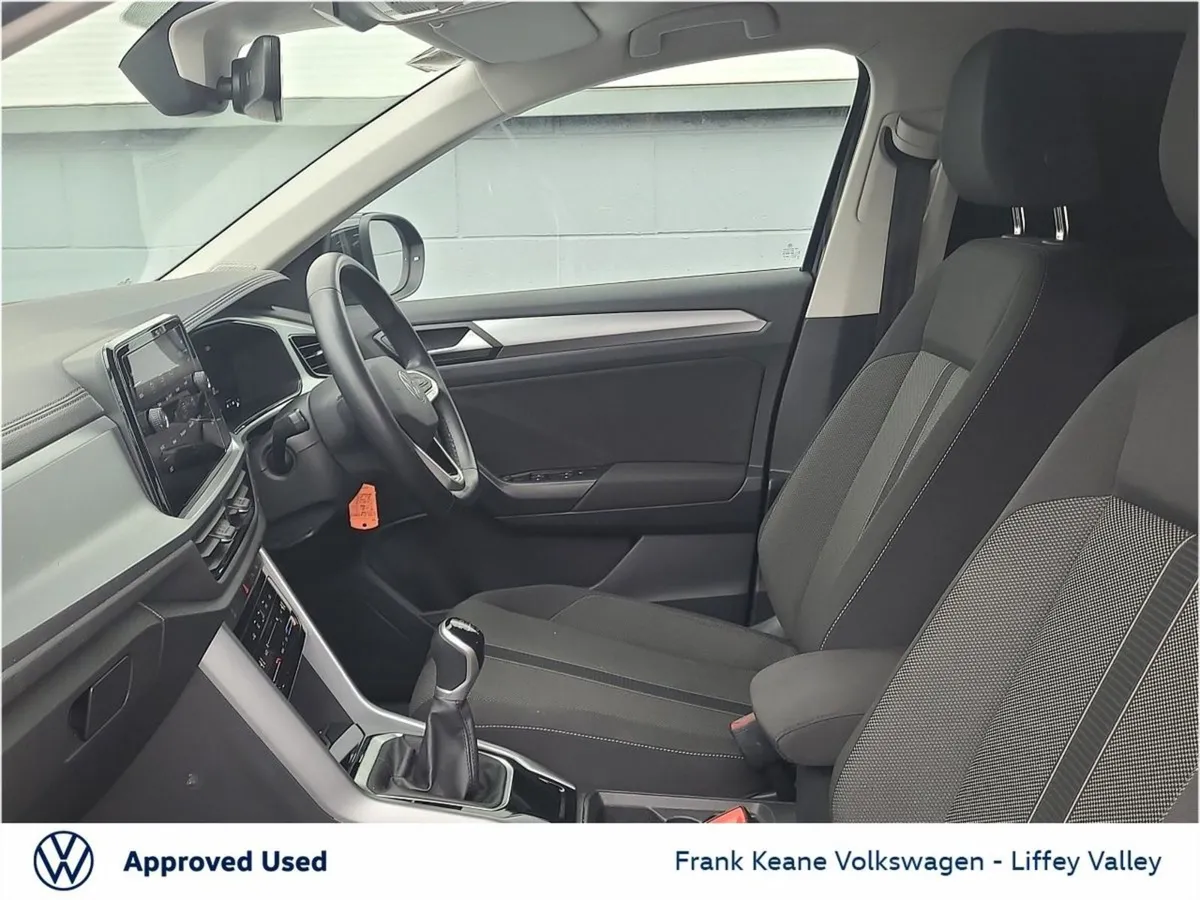 Volkswagen T-Roc Commercial 2.0tdi 116BHP  2-seat - Image 4