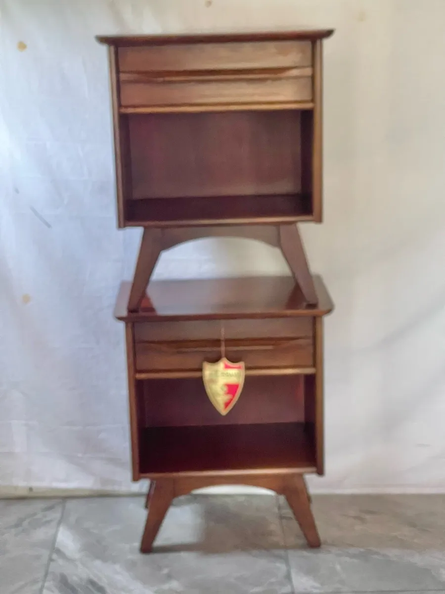 Mid century nightstands - Image 1