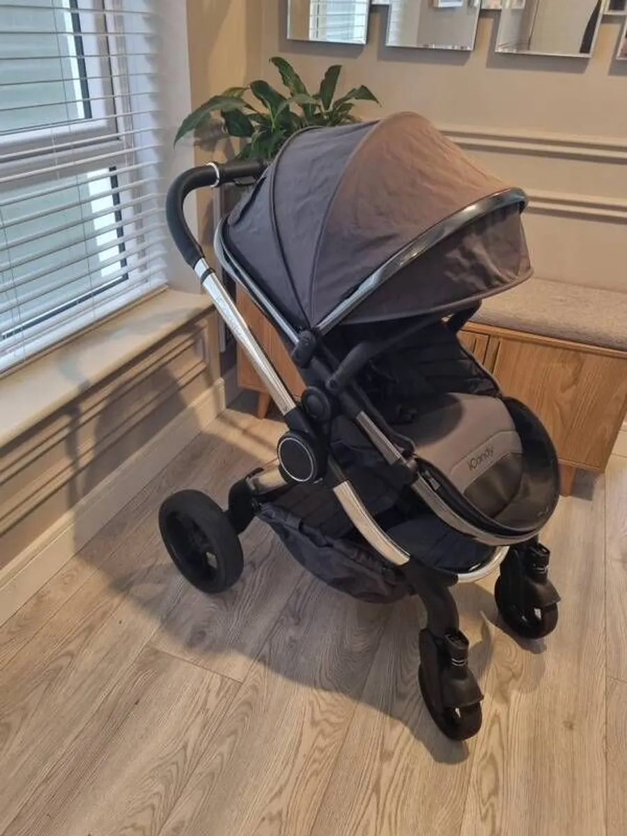 Icandy pram - Image 1