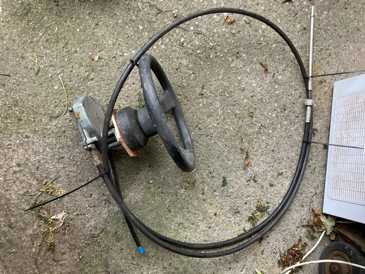 BOAT STEERING SYSTEMS INC WHEEL/BOSS/CABLES - Image 2