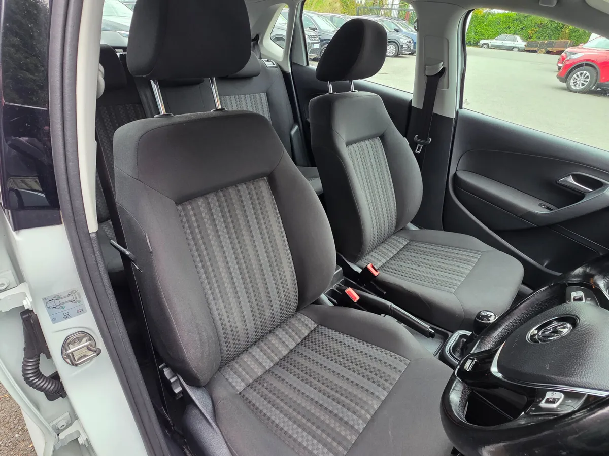 2017 Volkswagen Polo 1.0 TL // NEW NCT TILL 07/27 - Image 4