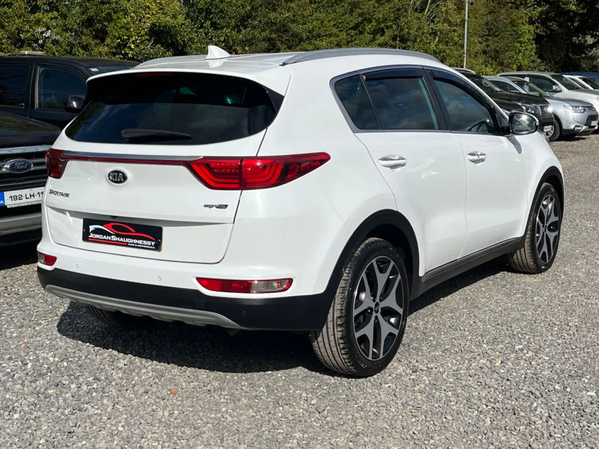 2018 KIA SPORTAGE 1.7 GT LINE *TOP SPEC* - Image 4