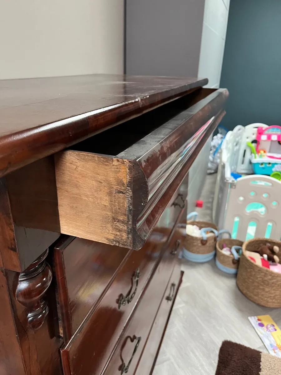 Antique furniture - Image 2