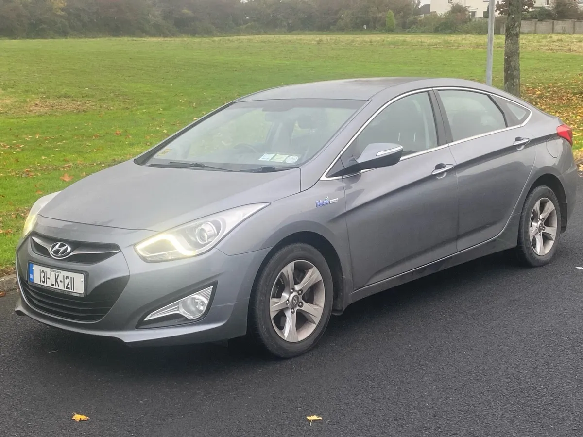 2013 Hyundai i40, Only 180k, 1 OWNER - Image 2