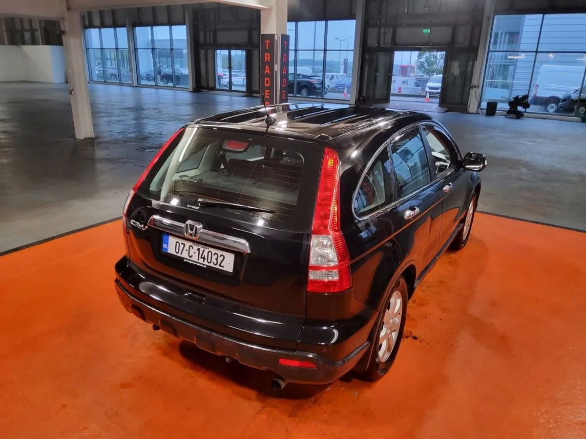 Honda CR-V 2.0 I-vtec ESL - Image 3