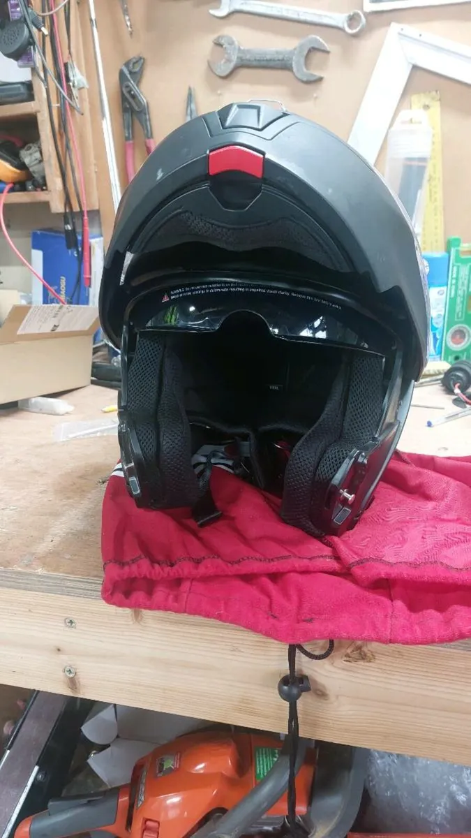 Bell Modular helmet - Image 3