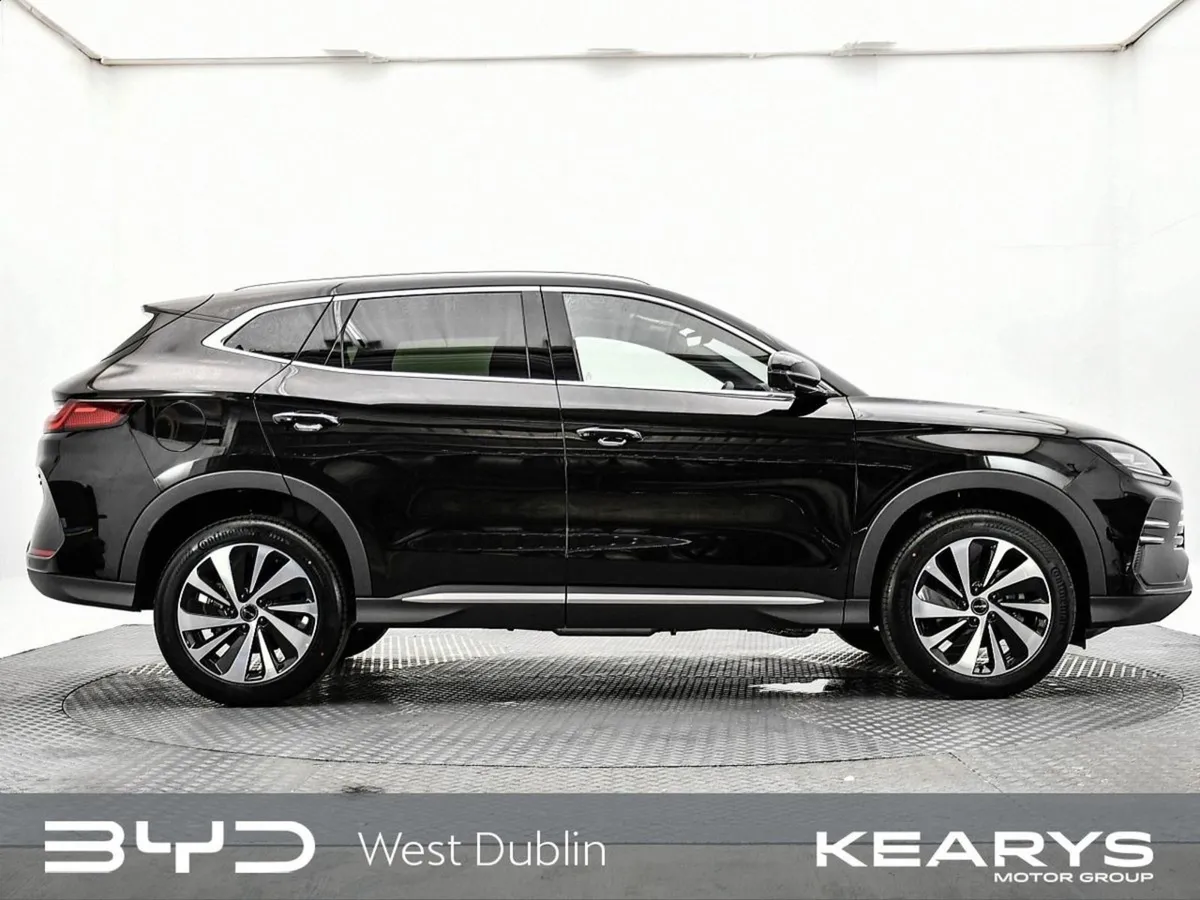 BYD SEAL U Seal U Dm-i Boost FWD - Demo Car - Image 3