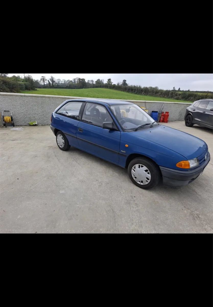 1994 Vauxhall Astra - Image 2