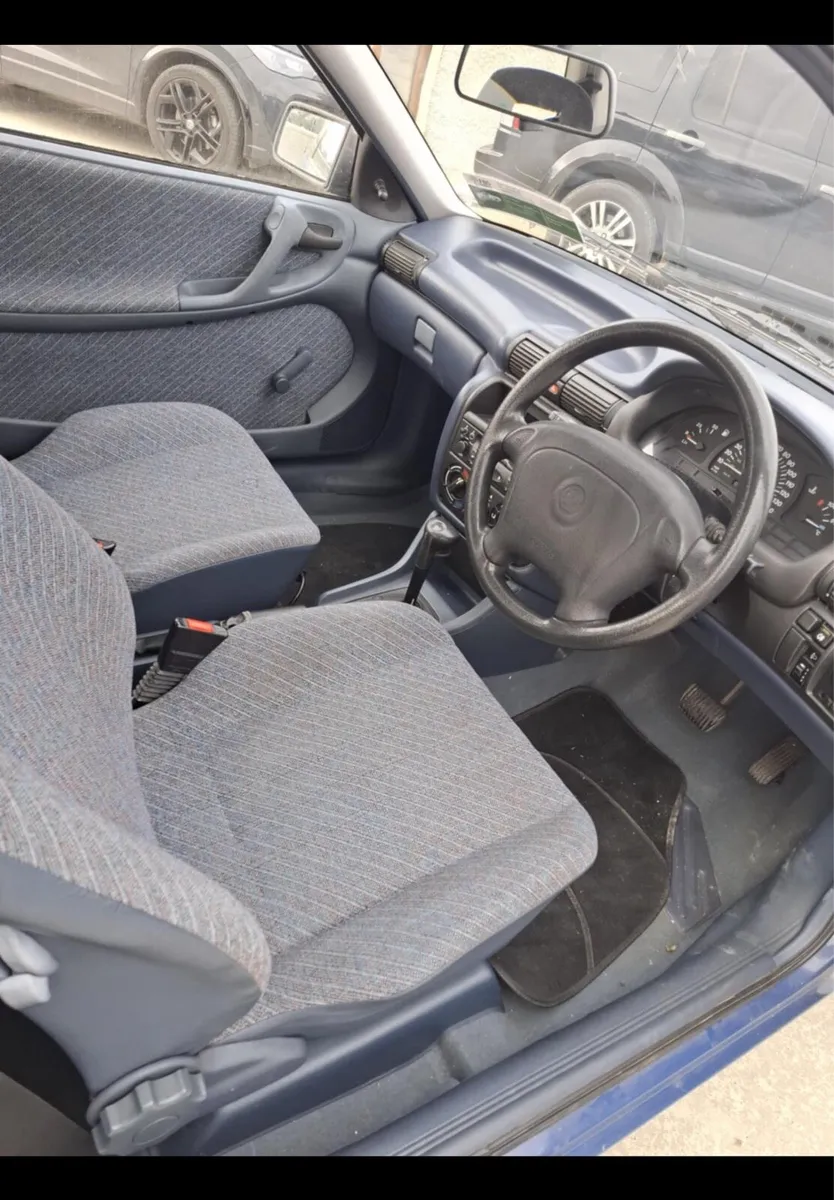1994 Vauxhall Astra - Image 3