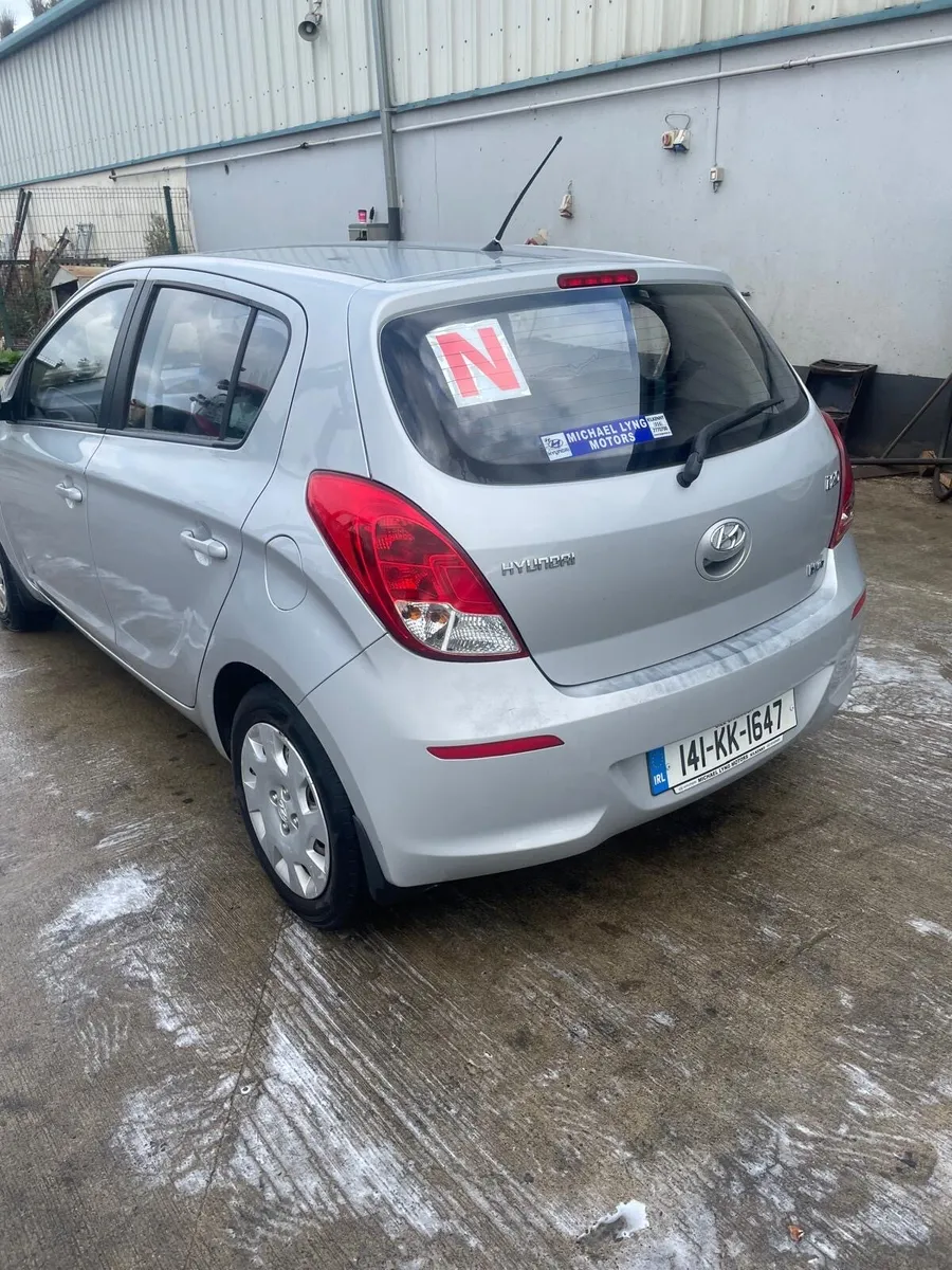 Hyundai 120 1.2 Petrol Low mileage - Image 3
