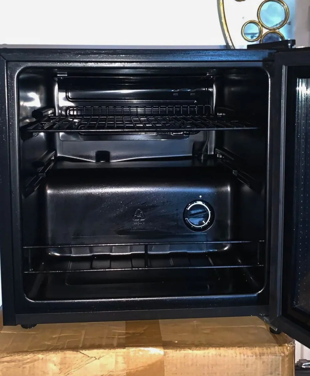 Belling 44L Freestanding Tabletop Drinks/Fridge - Image 2