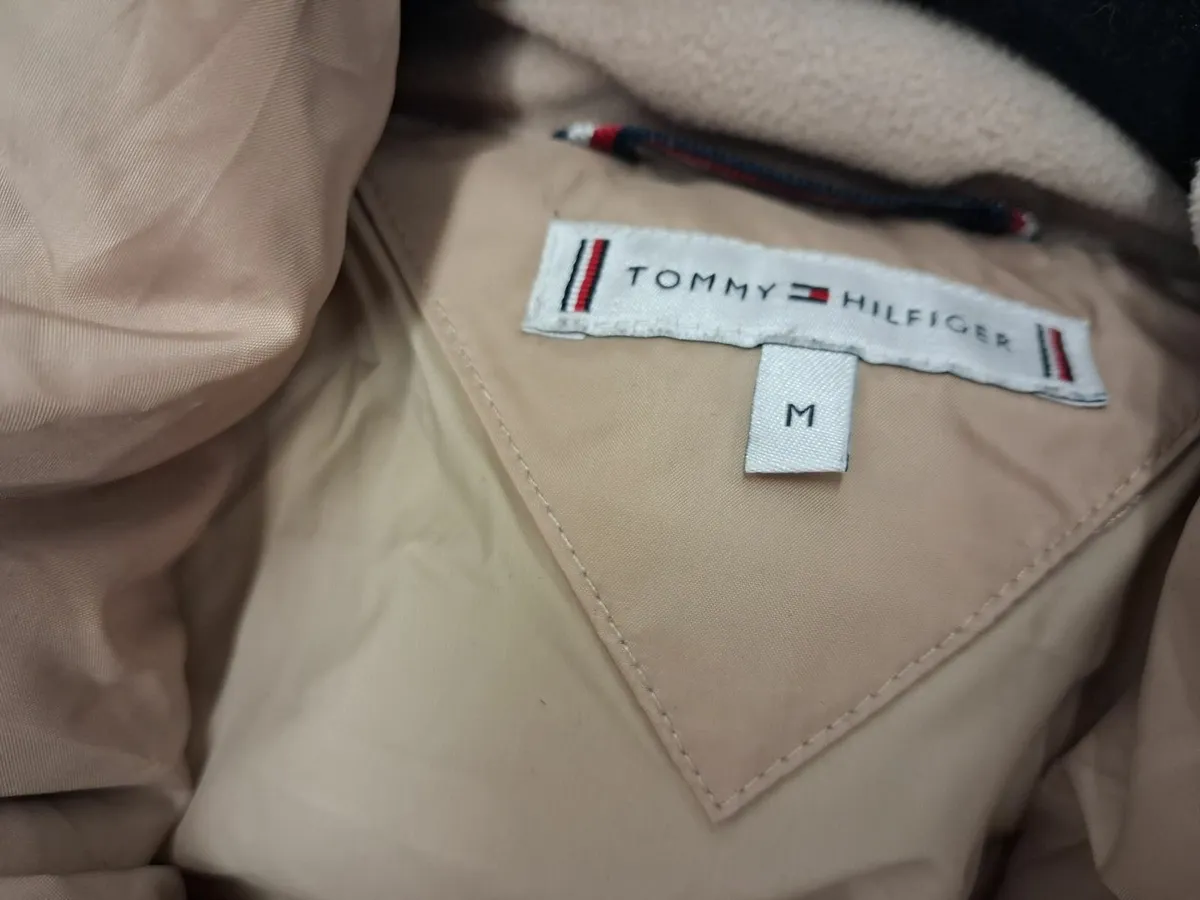 Online Auction Of A Tommy Hilfiger Jacket & More! - Image 4