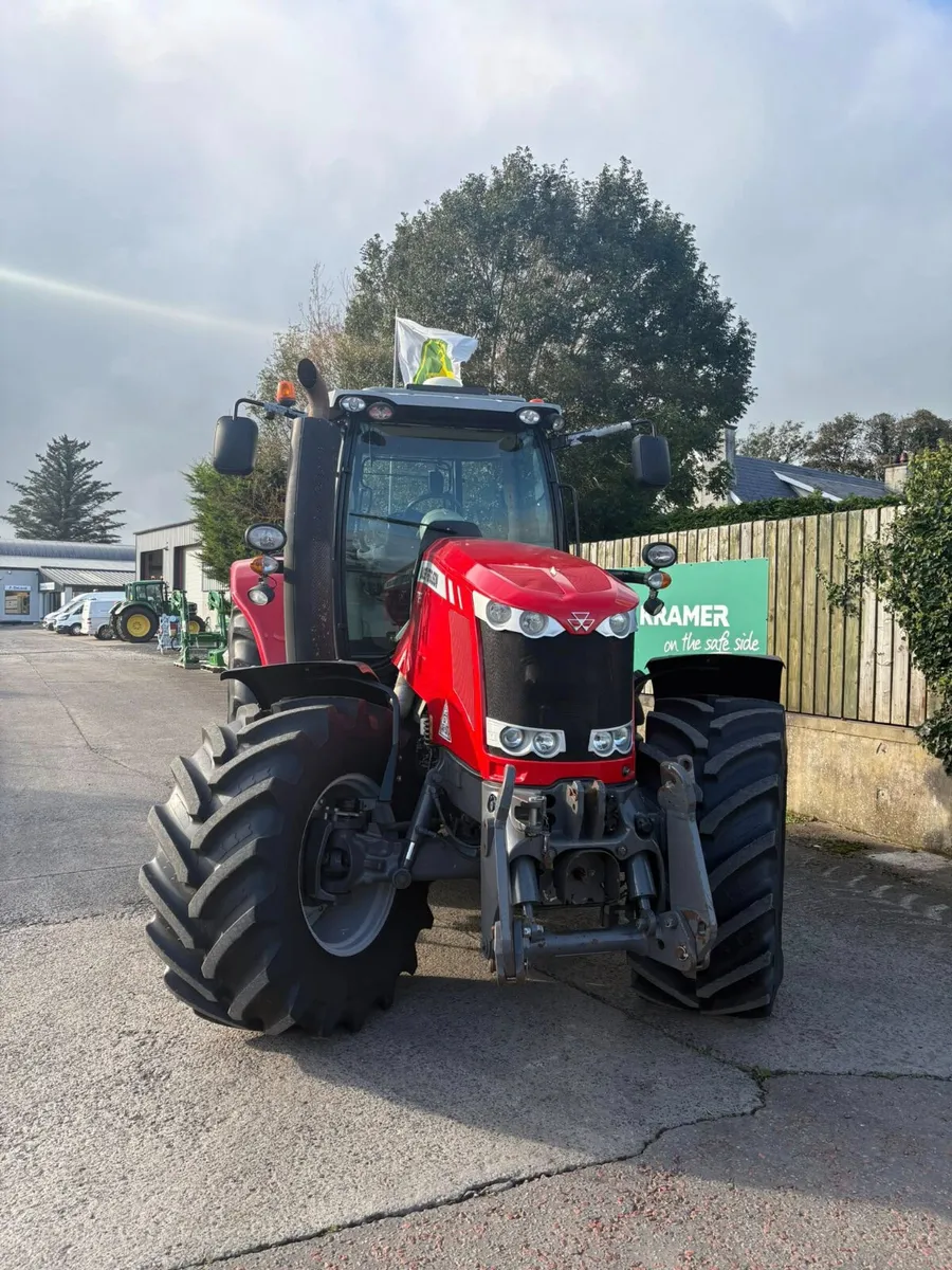 Massey Ferguson 7726 Dyna 6 (2017) - Image 2