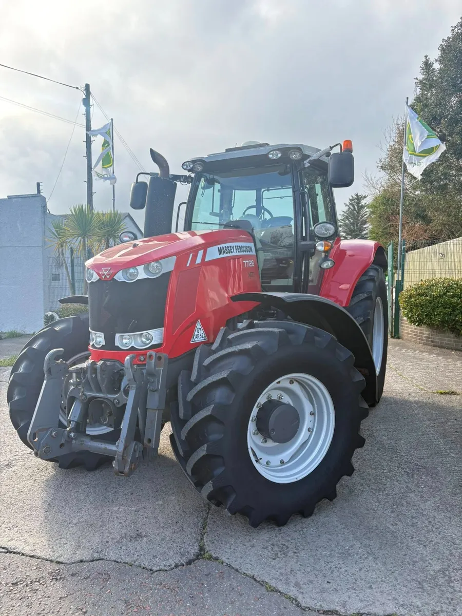 Massey Ferguson 7726 Dyna 6 (2017) - Image 3