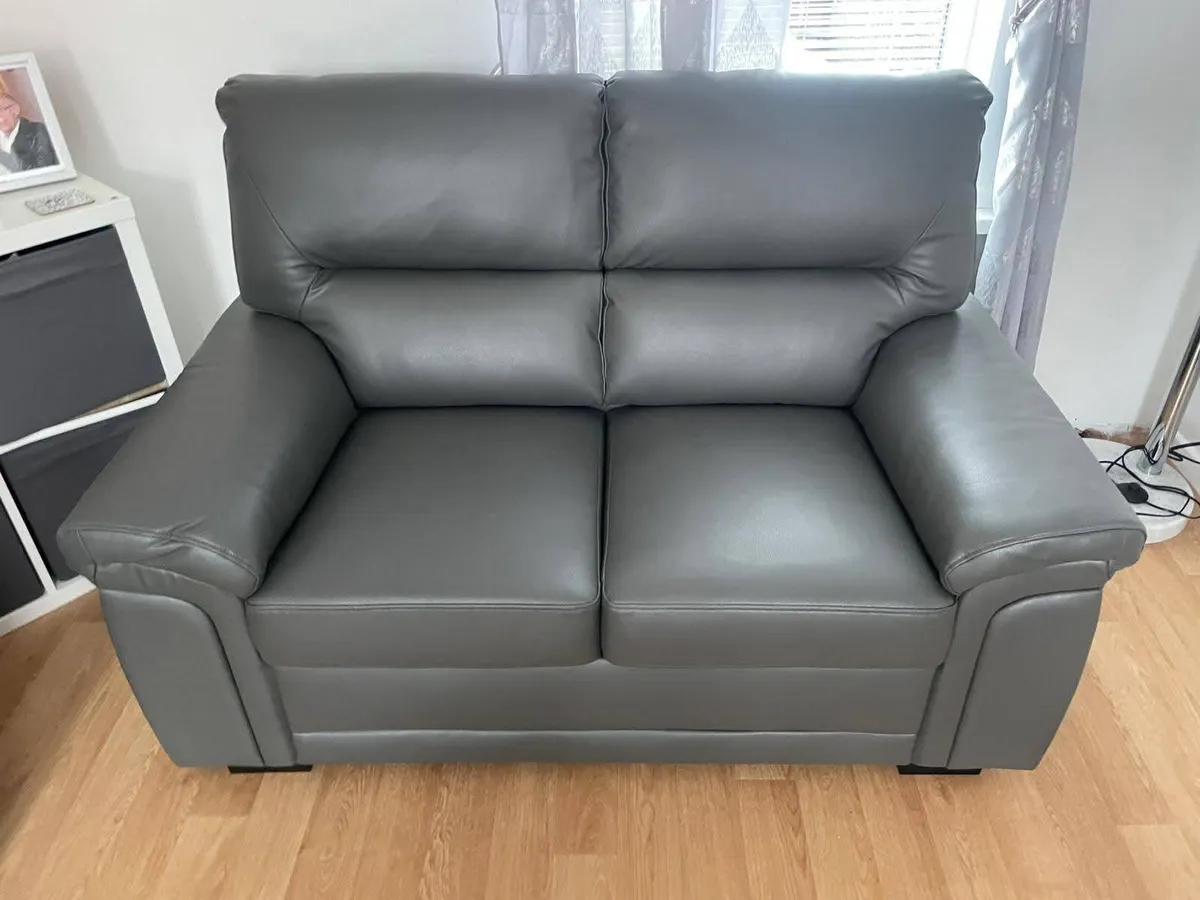 Bromley Gretal Leather Sofa Set - Image 2