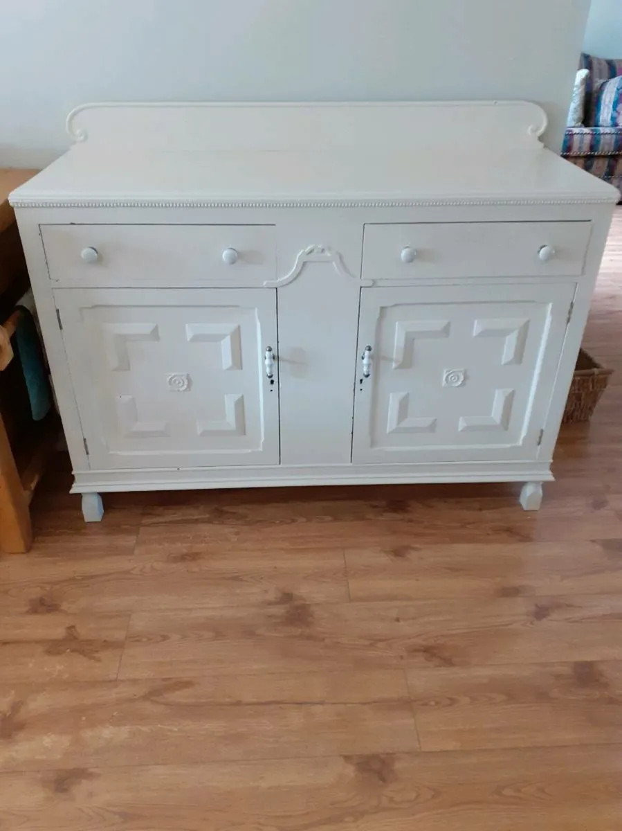 Sideboard