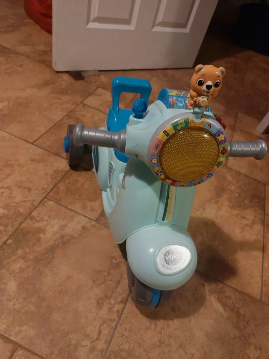 VTech Baby Scooter Ride & Balance 2-in-1 - Image 3