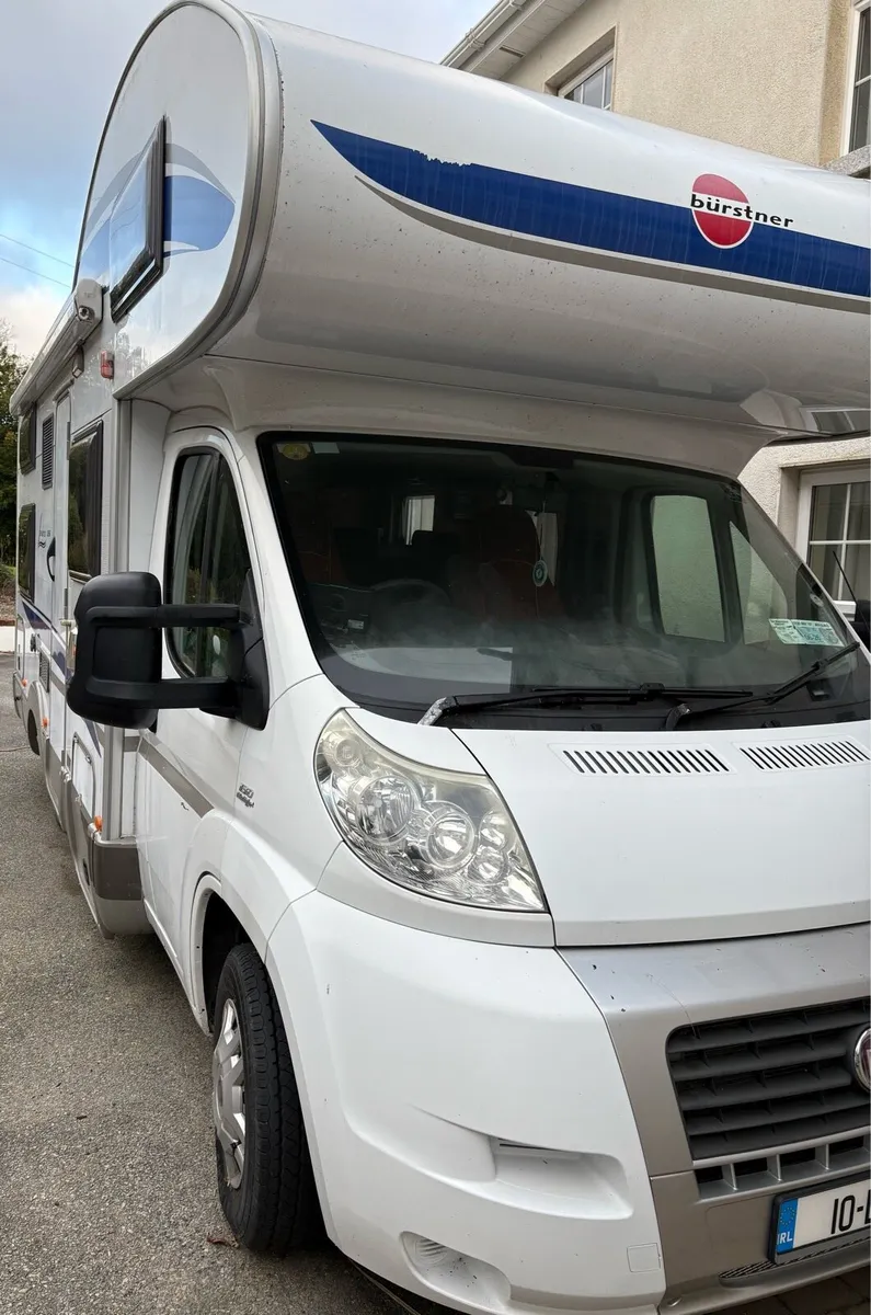 2010 Motorhome - Image 1