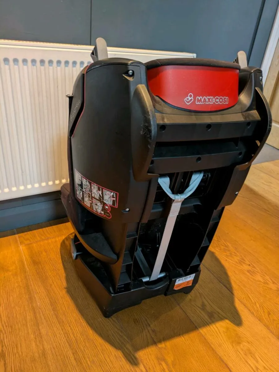 Maxi-Cosi Tobi Car Seat (Group 1, 9–18 kg) - Image 4