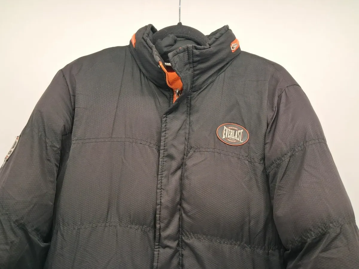 Online Auction Of An Everlast Jacket & More! - Image 3