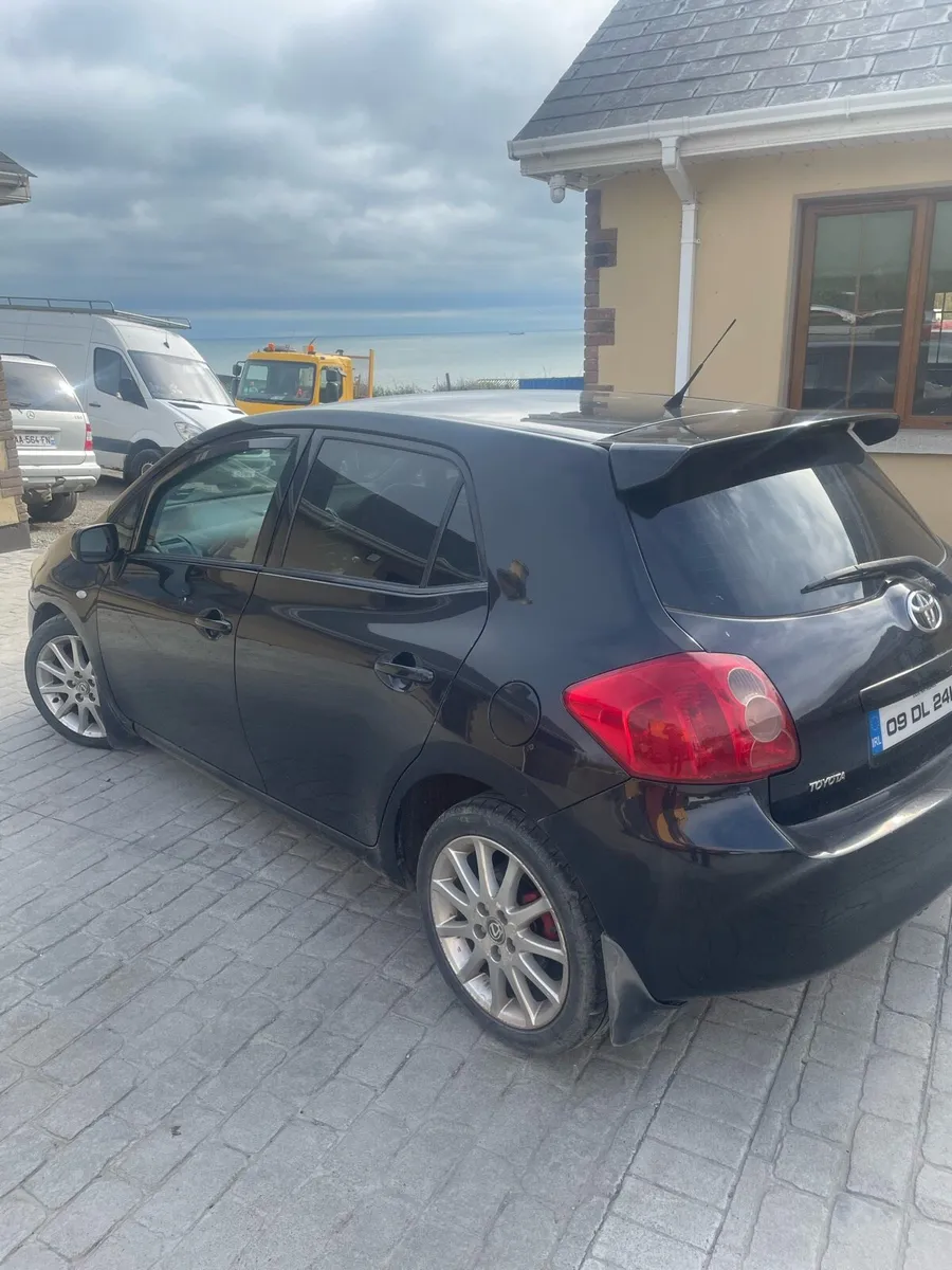 Toyota auris 2009 - Image 3