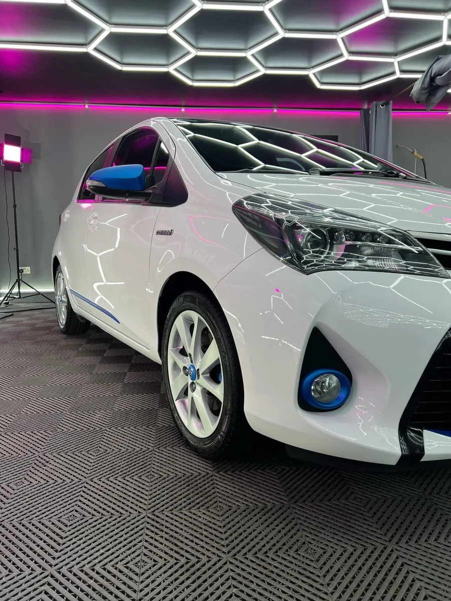 Yaris Hybrid 2016 - Image 3