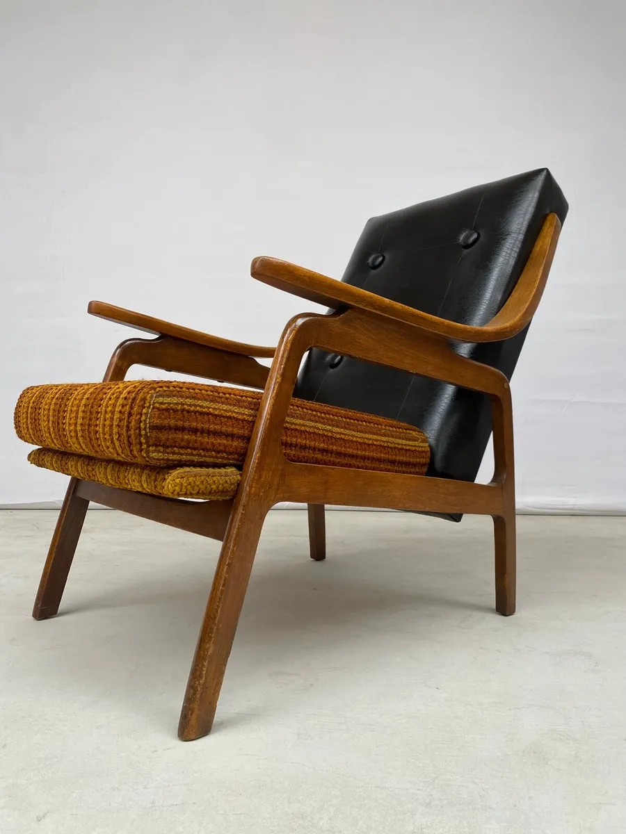 Mid Century Retro Danish Armchair - Image 1