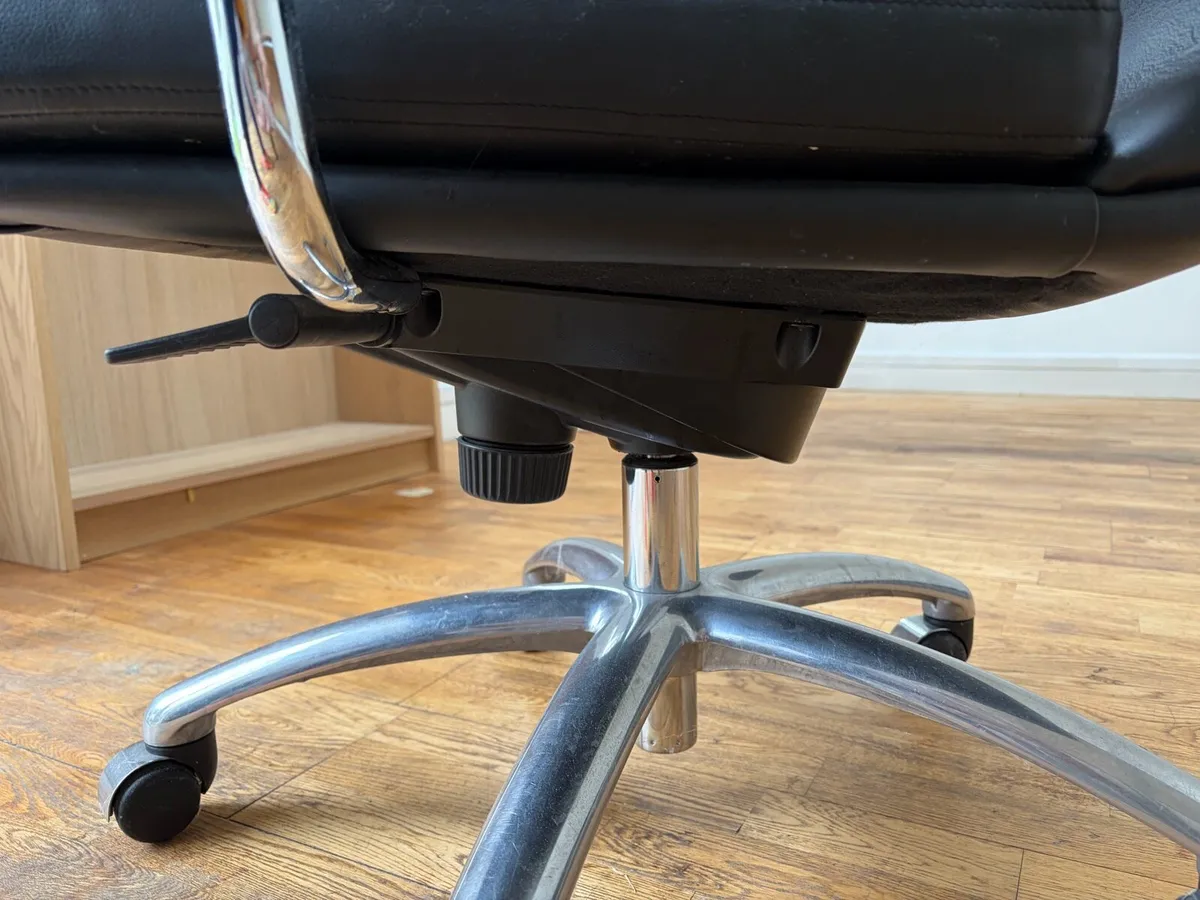 Leather Office Chair - Image 3
