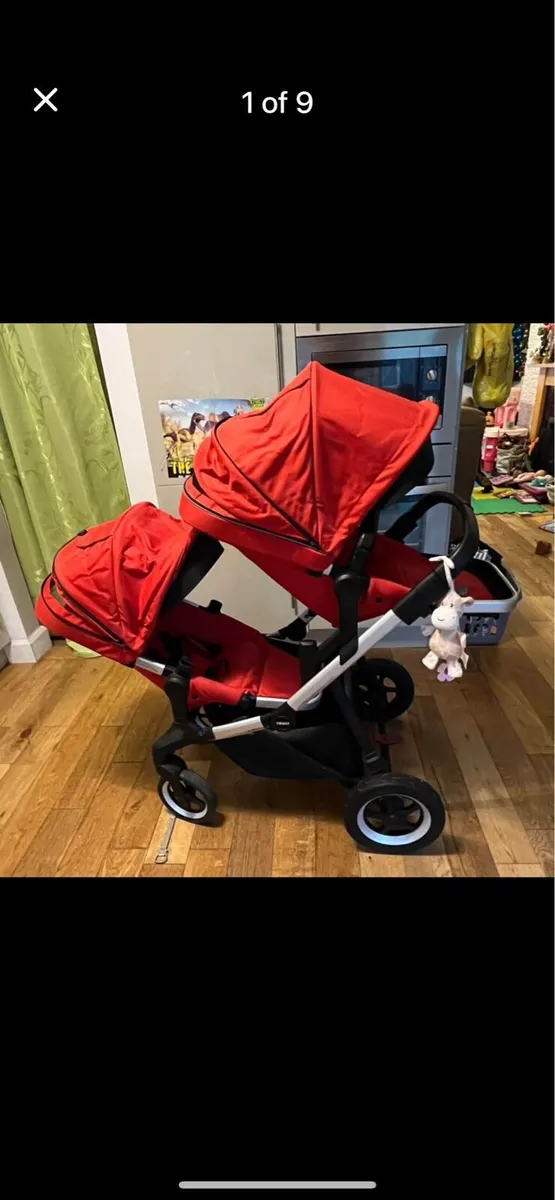 Thule Sleek Double stroller with bassinets - Image 1