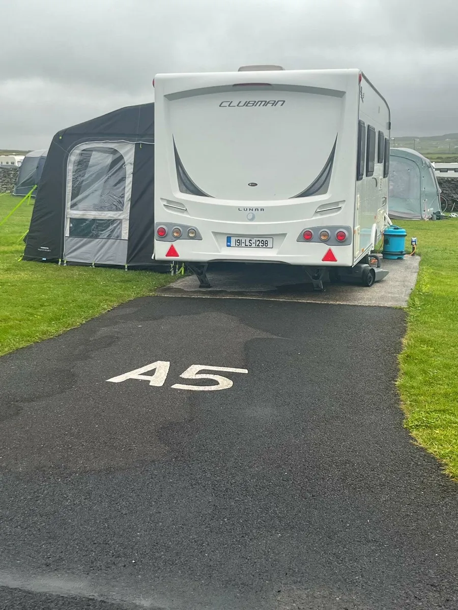 Caravan - Image 4