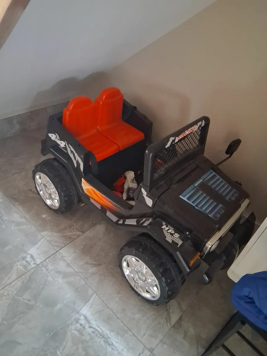 Toys - Image 1