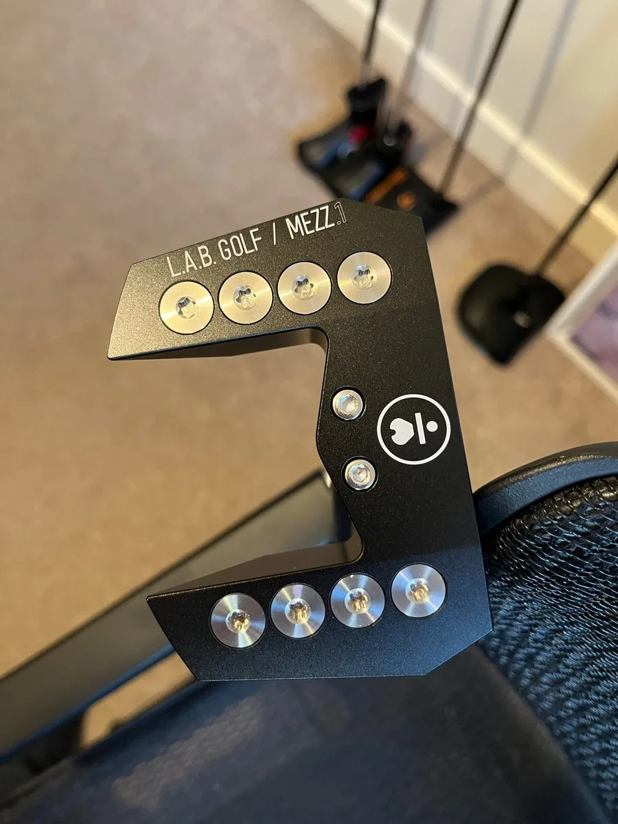 LAB Putter - Image 1