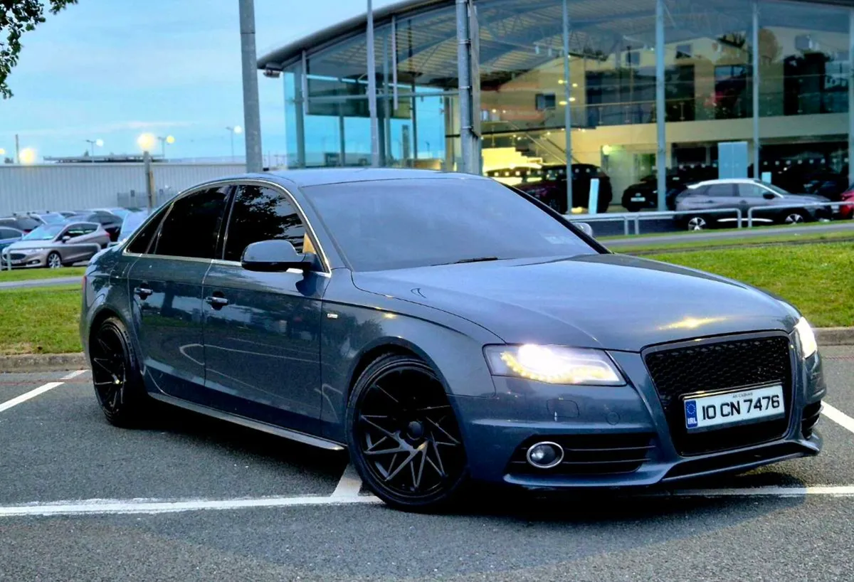 2010 AUDI A4  S-LINE SS 2.0TDI - Image 1