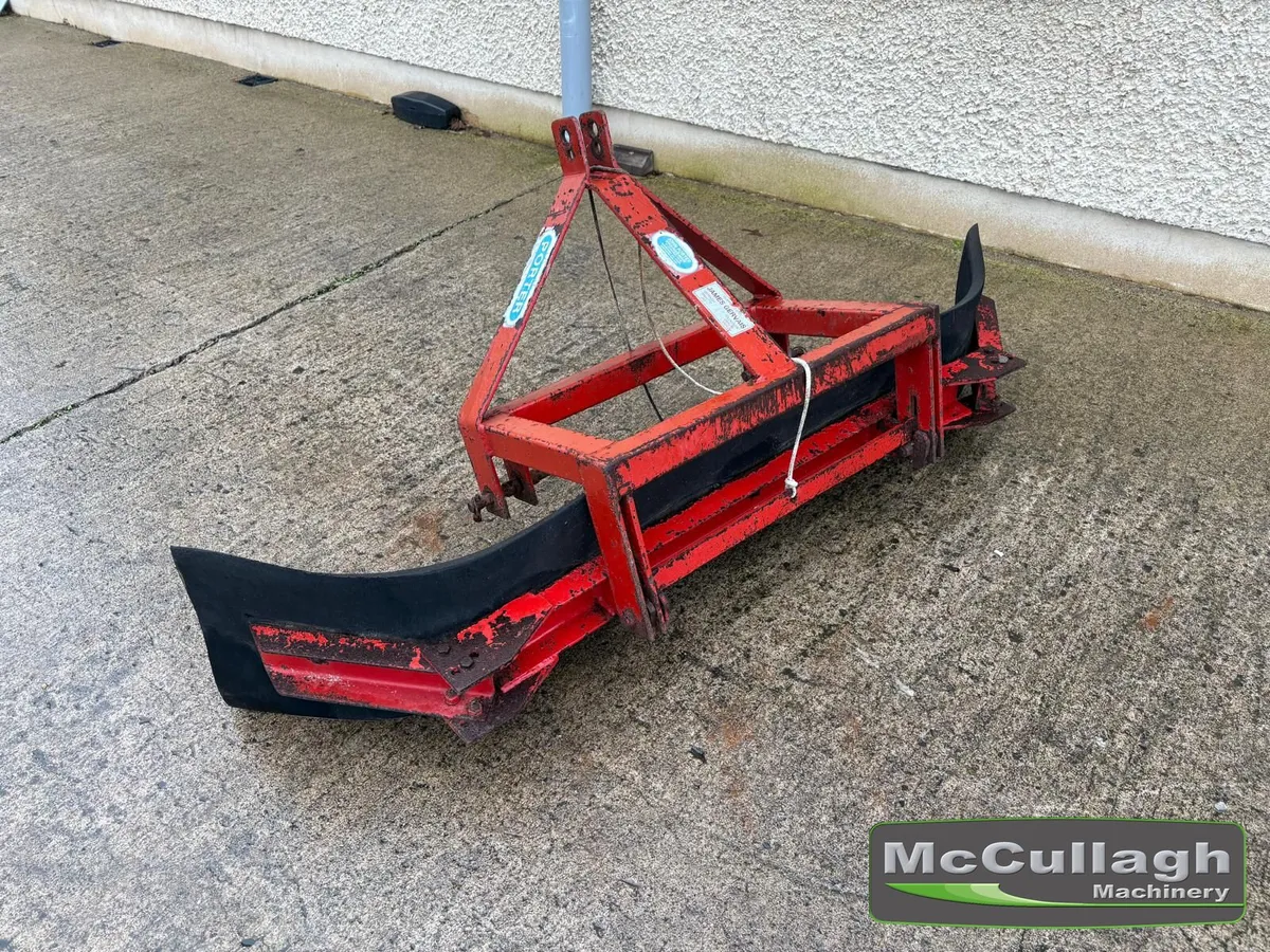 Porter Fold-Over Yard Scraper - Image 2