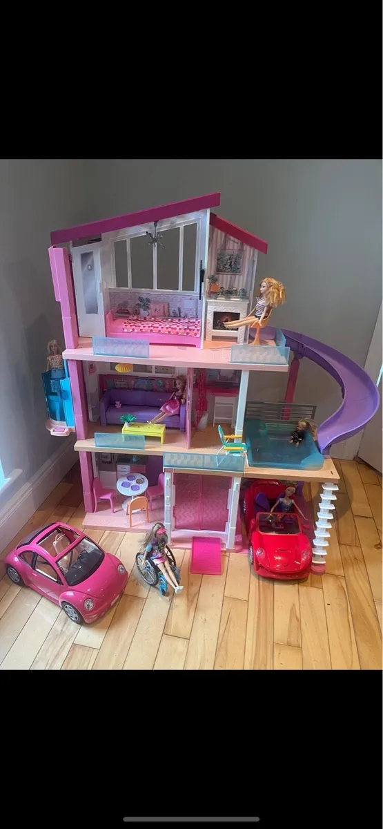 Barbie House