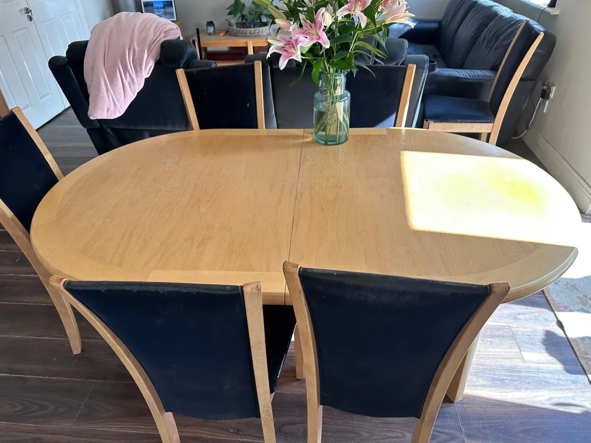 Kitchen table, coffee table and TV unit - Image 1