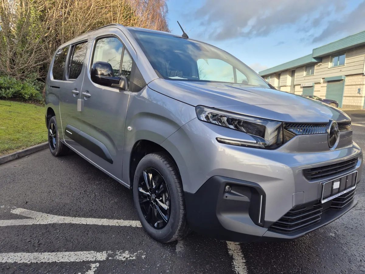 CITROEN BERLINGO / 2025 / 7 SEATER / AUTO / WAV!! - Image 4