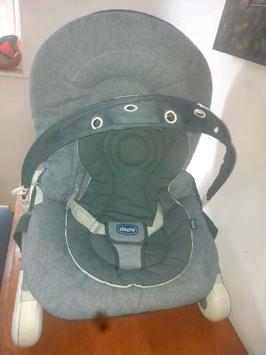 Baby nappy bin / chicco bouncer - Image 2